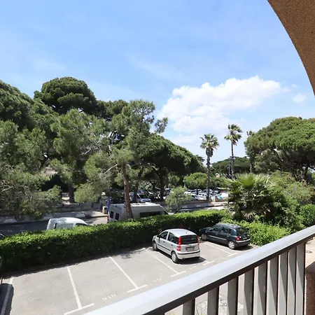 Cosy Sur Le Port D'hyeres Апартаменты *