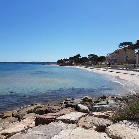 Appartamento Cosy Sur Le Port D'hyeres *