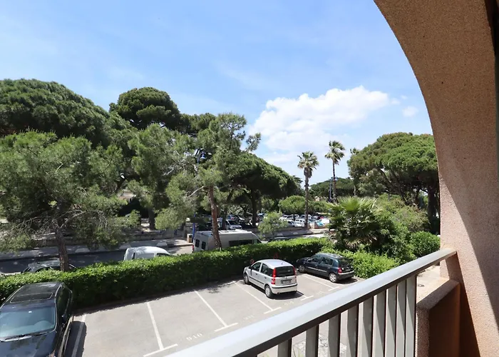 Cosy Sur Le Port D'hyeres Apartment *