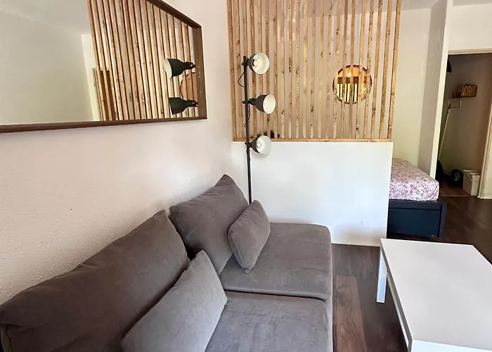 Cosy Sur Le Port D'hyeres Apartment